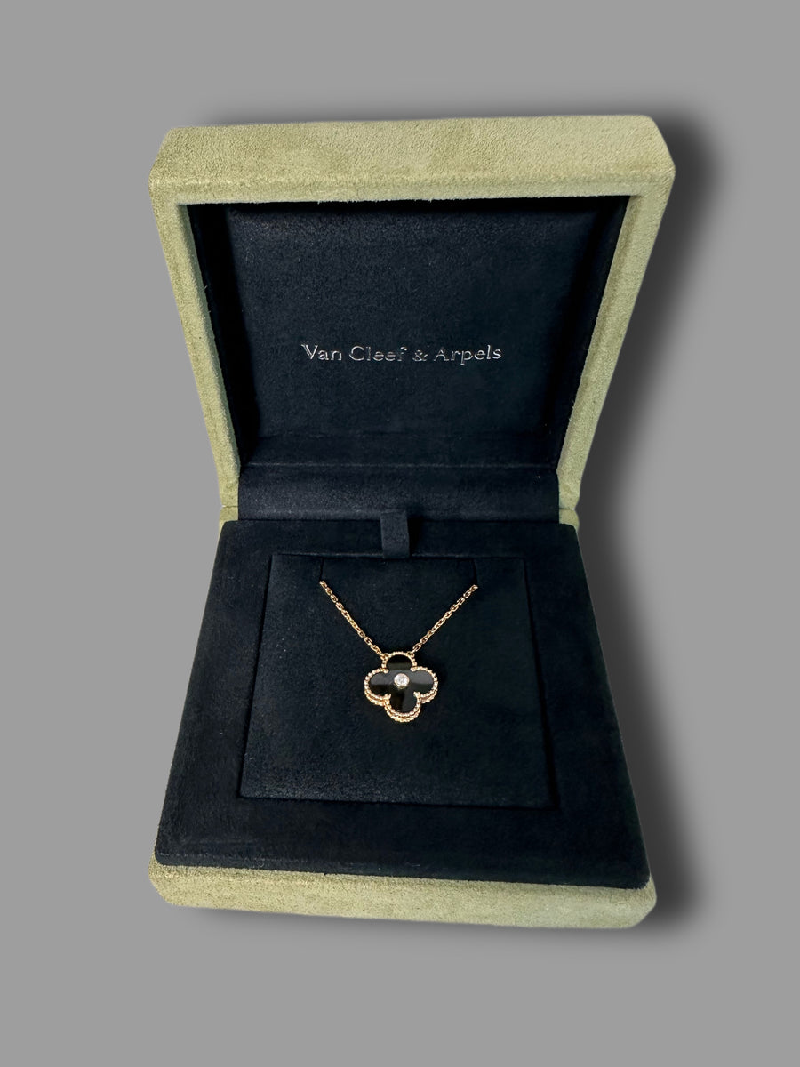 Van Cleef Limited edition pendant